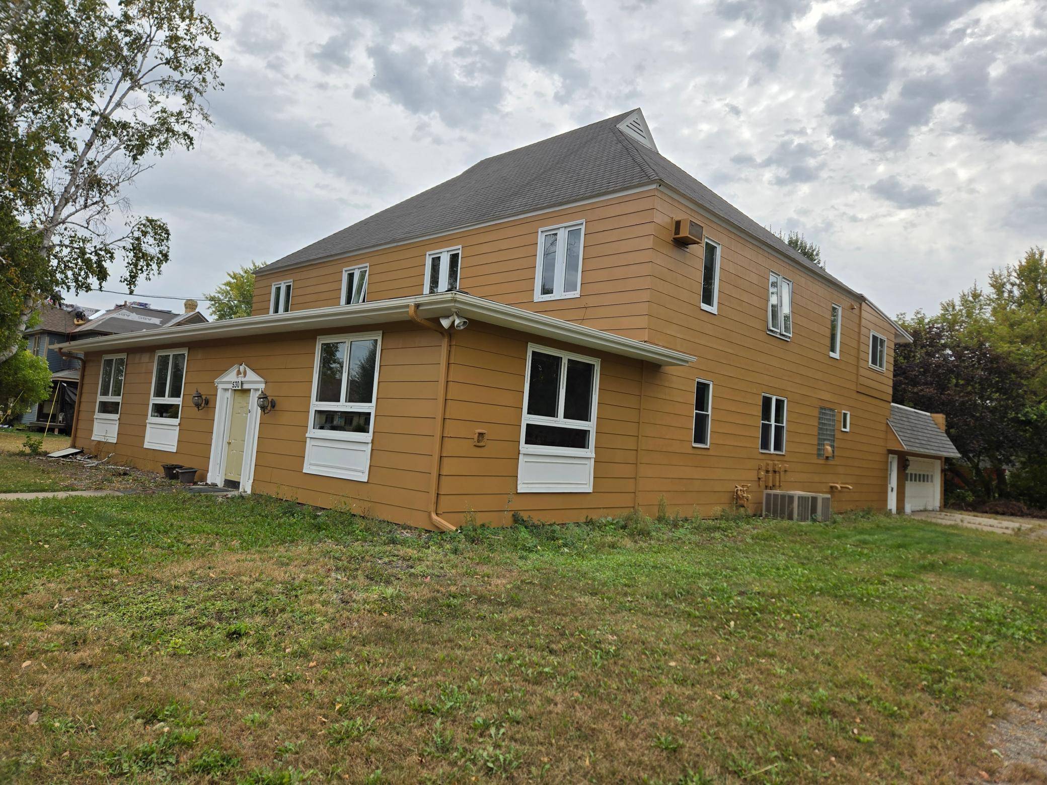 Monticello, MN 55362,530 W Broadway ST