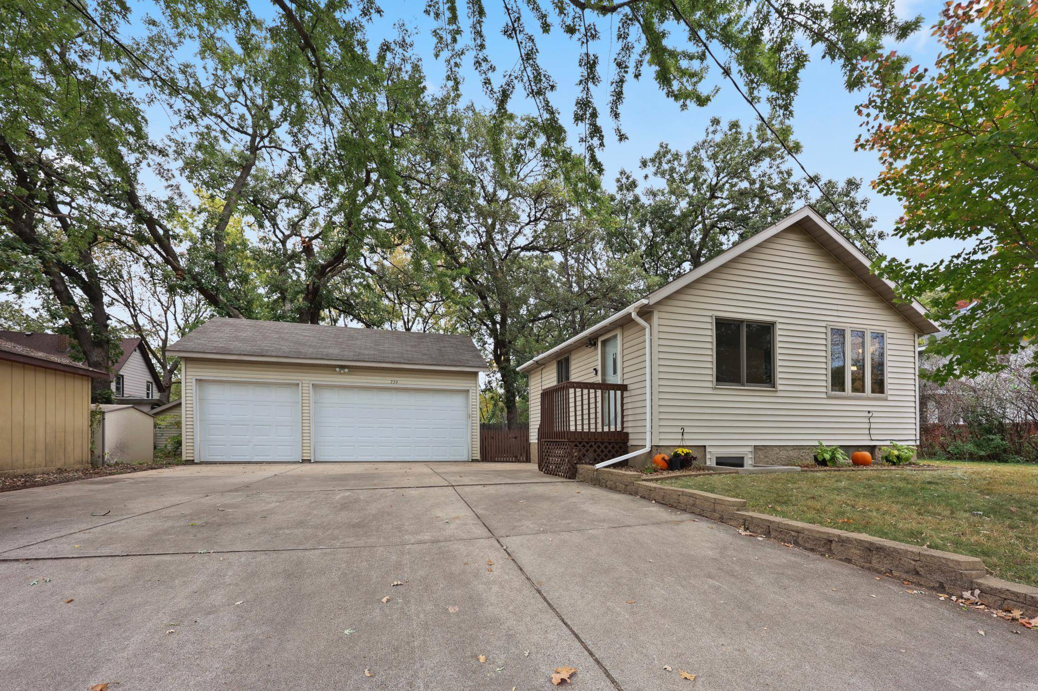 Saint Cloud, MN 56301,739 22nd ST S