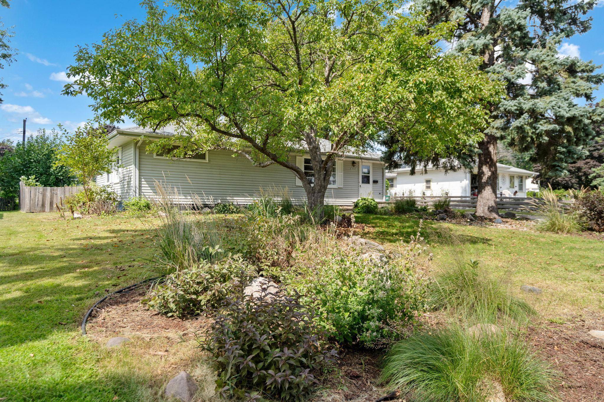 Bloomington, MN 55420,8206 Aldrich AVE S