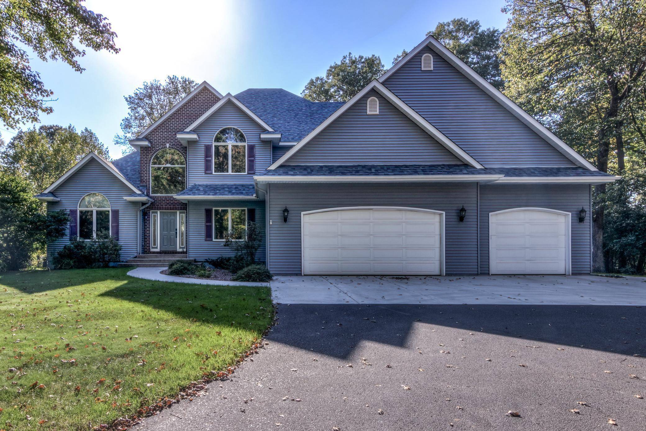 Eau Claire, WI 54701,5720 Wild Rose LN