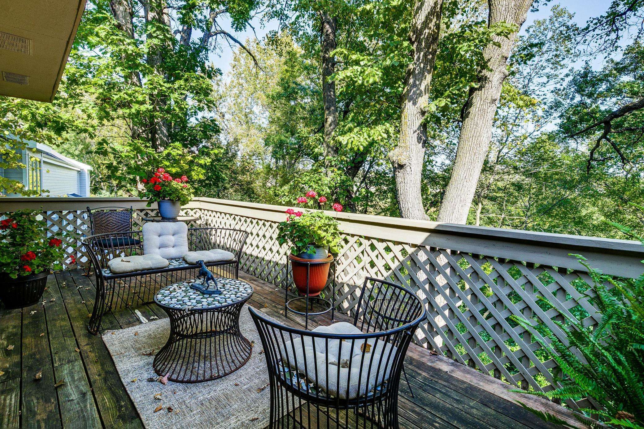 Eden Prairie, MN 55346,6831 Stonewood CT