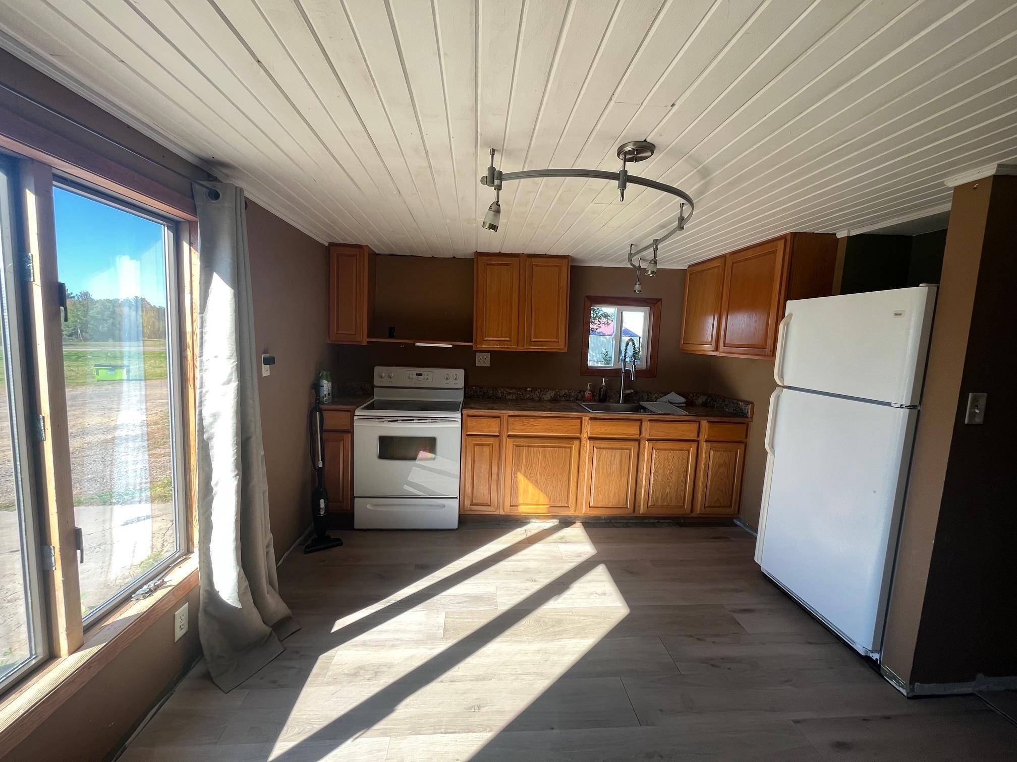 Beaver Twp, WI 54889,1356 10th ST