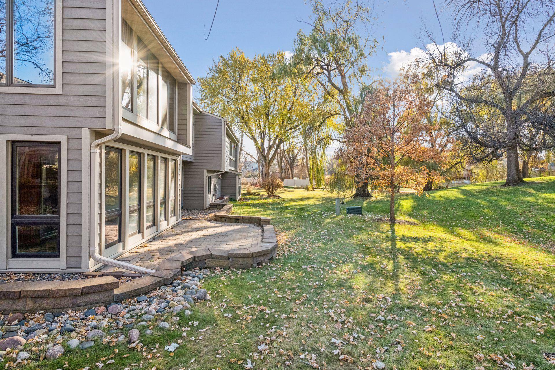 Chaska, MN 55318,110312 Center Green CIR