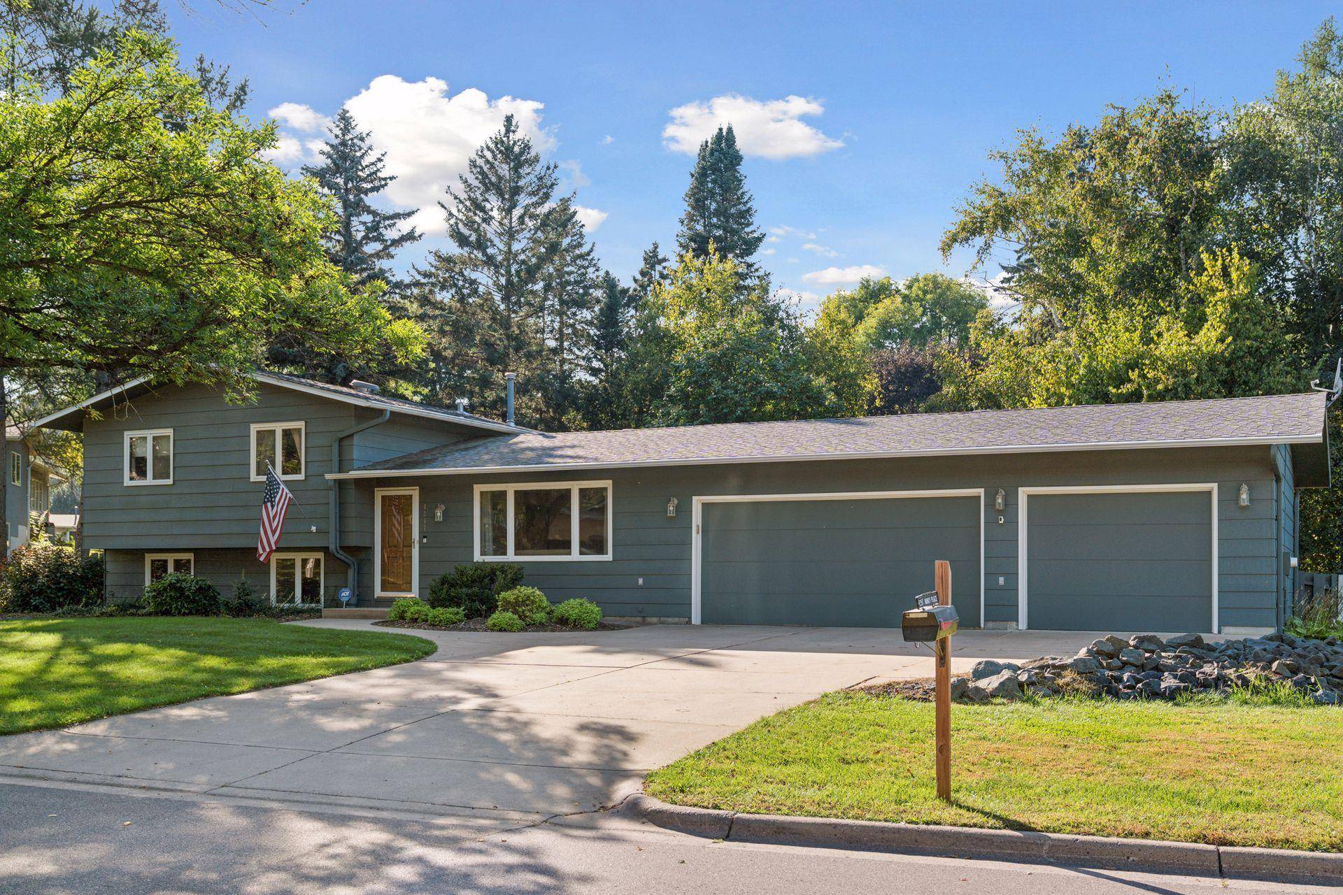 Shoreview, MN 55126,4297 Nancy PL