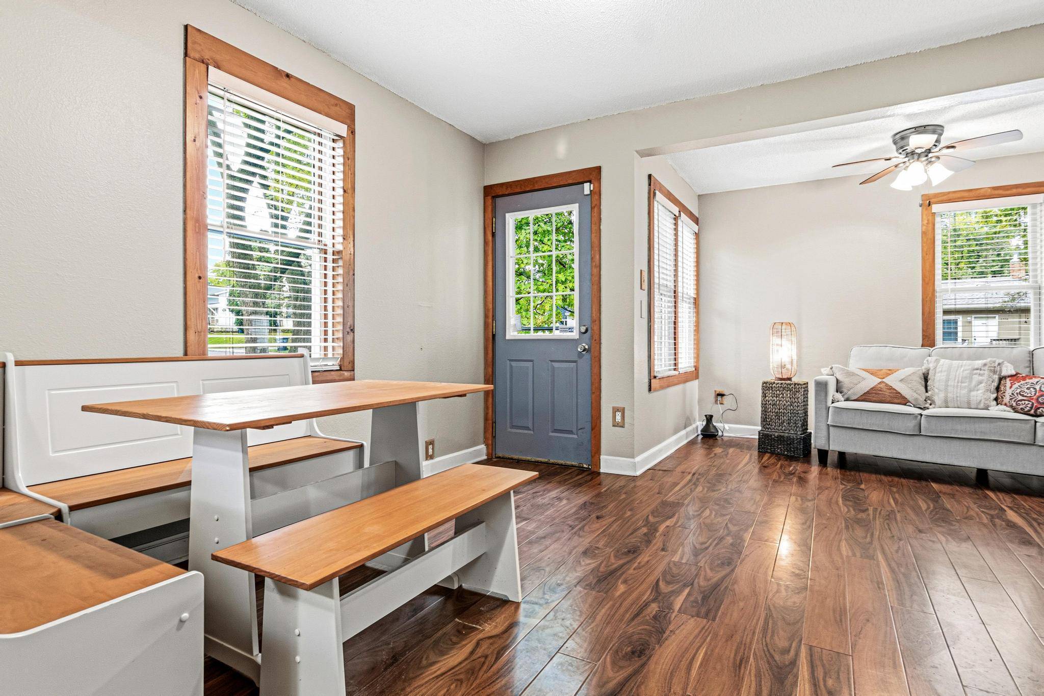 North Saint Paul, MN 55109,2535 3rd AVE E