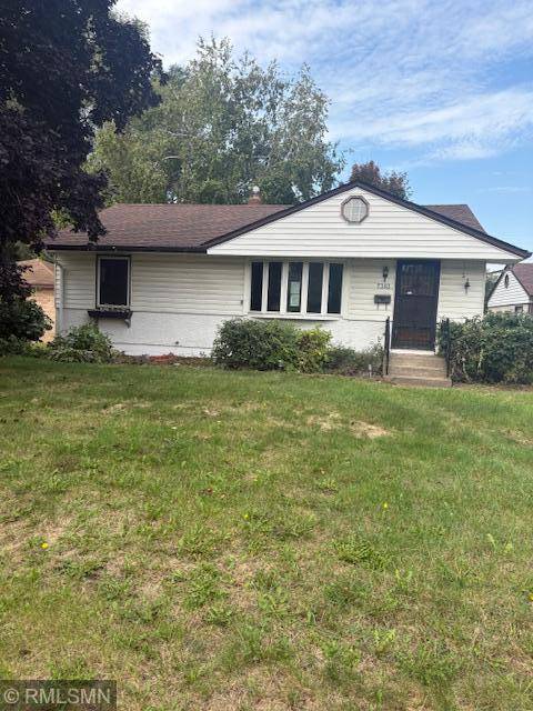 Inver Grove Heights, MN 55076,7393 Clayton AVE