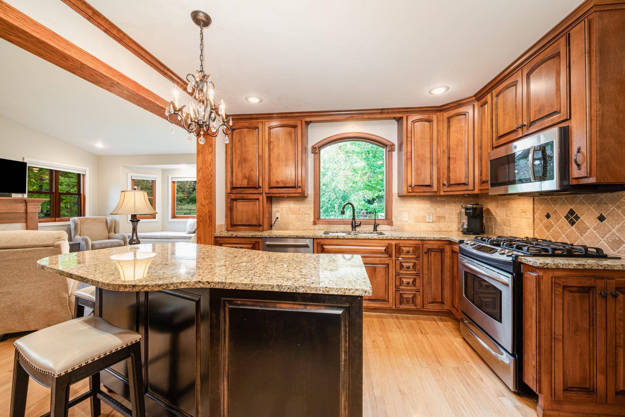 Rosemount, MN 55068,1065 121st ST W