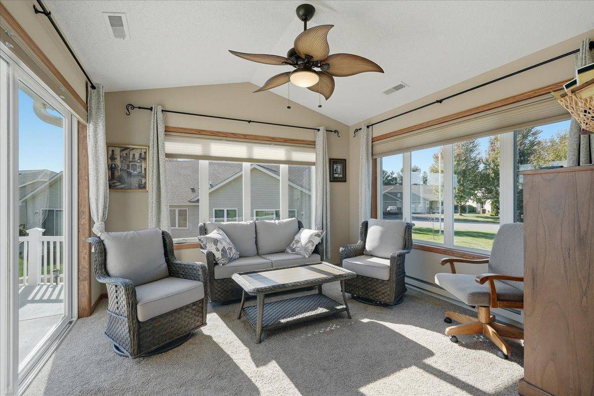 New Richmond, WI 54017,524 Cassandra DR #44