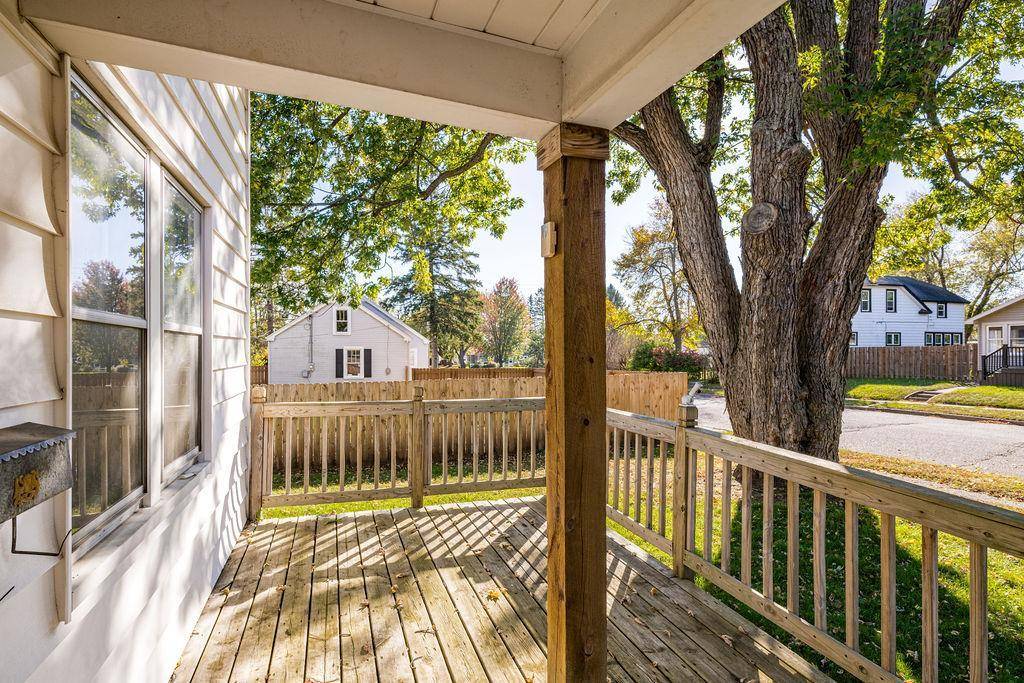 Cloquet, MN 55720,434 12th ST