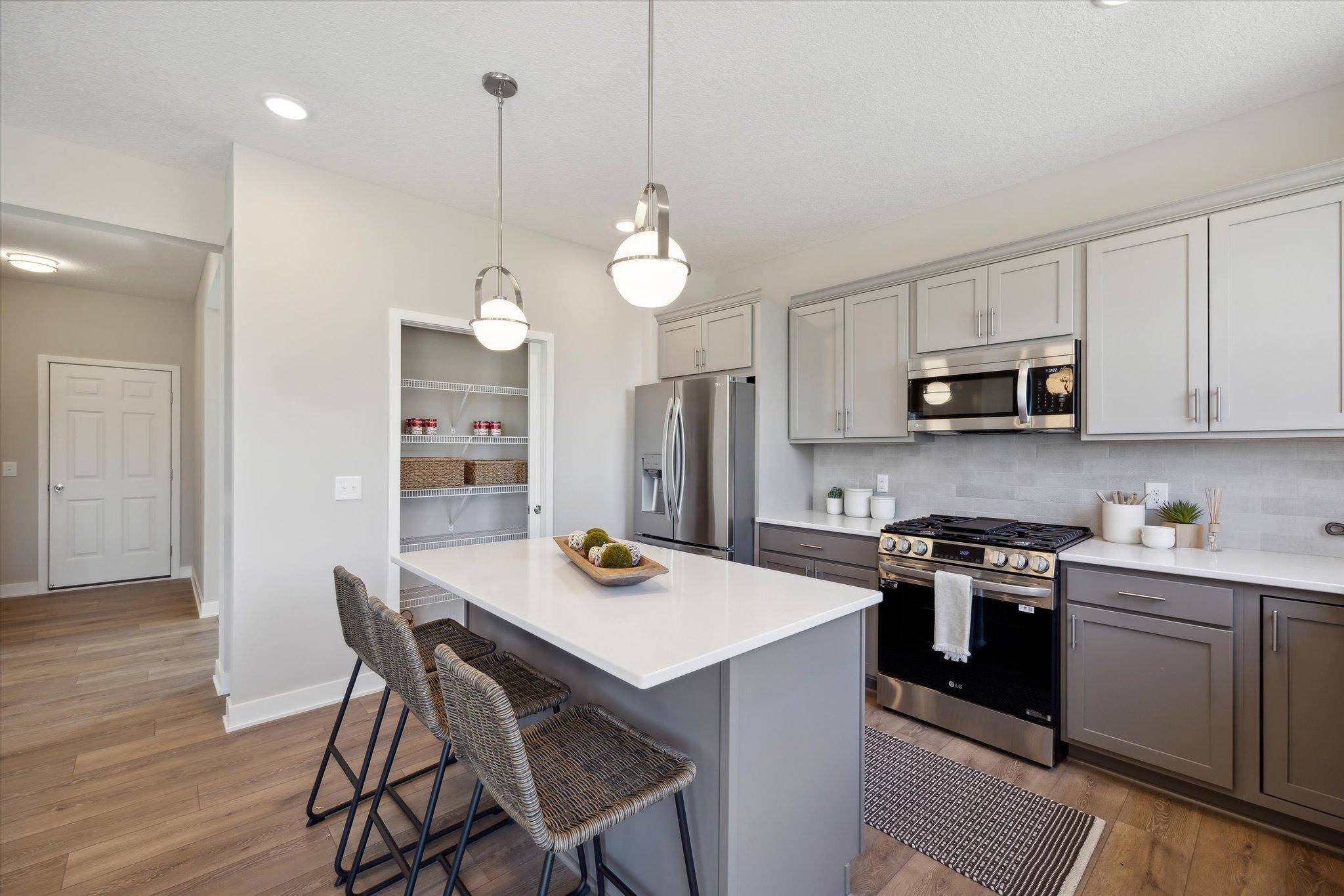 Savage, MN 55378,8388 157th ST