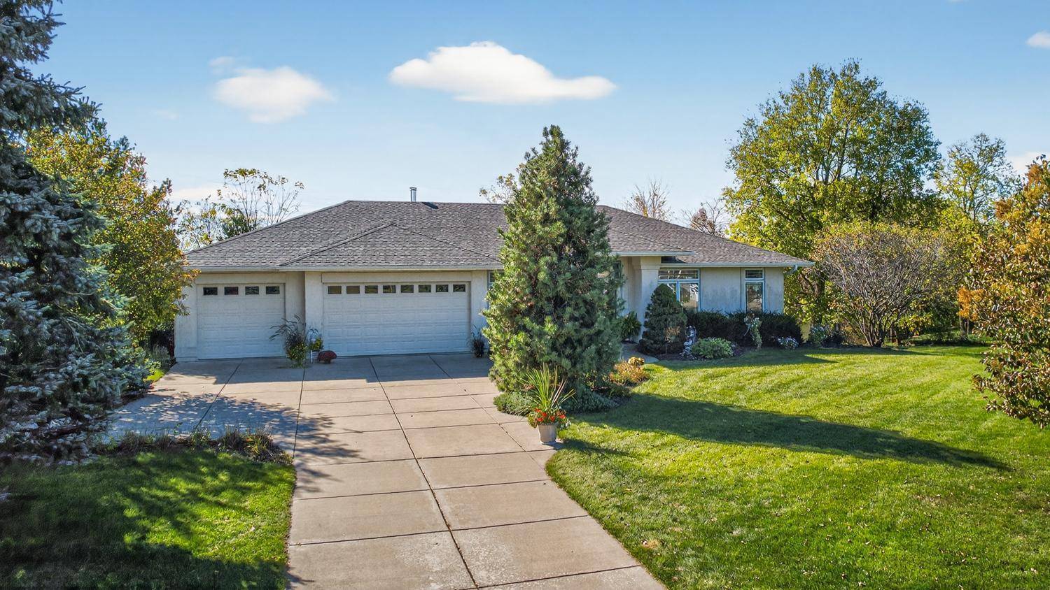 Mazeppa, MN 55956,907 River Bluff RD SE