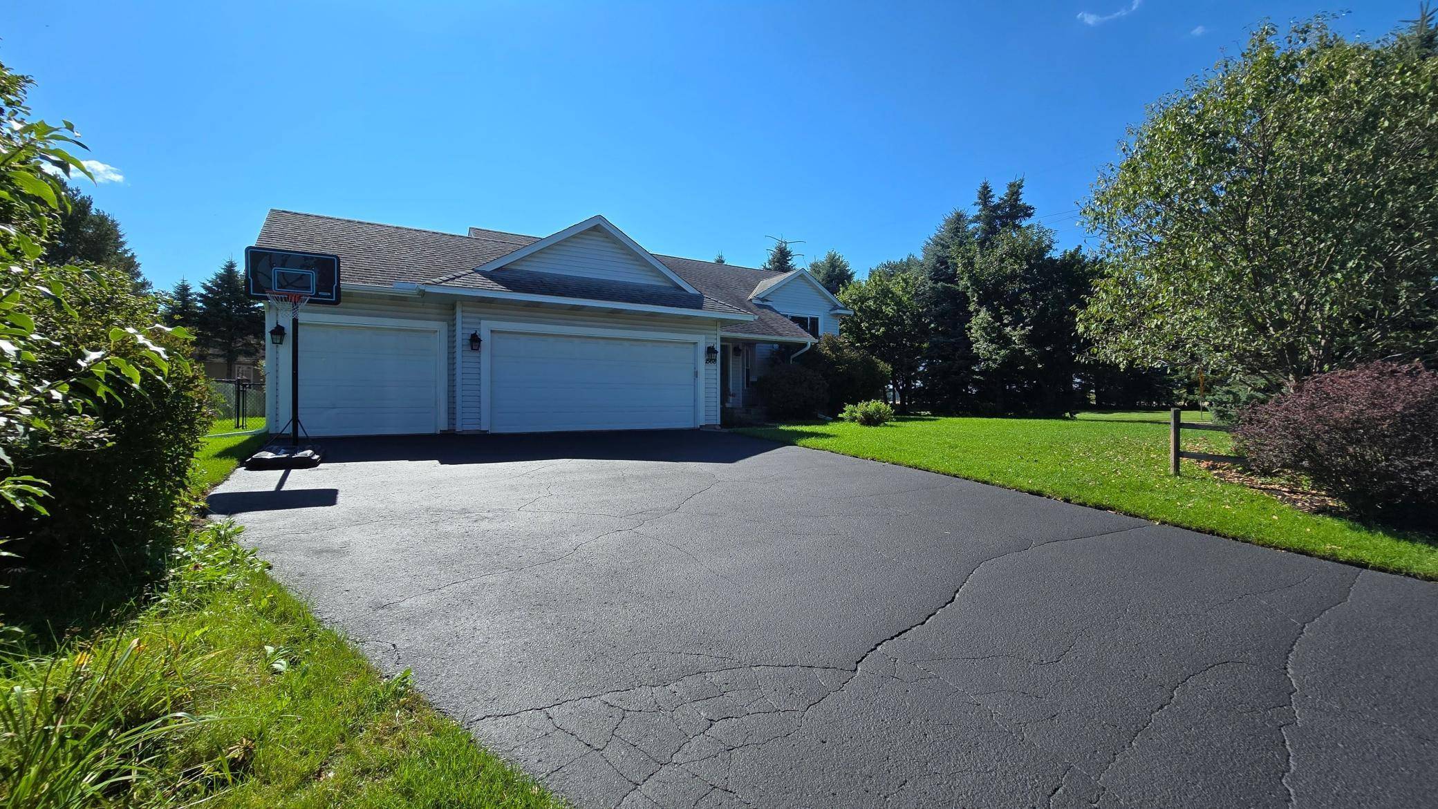 Andover, MN 55304,1568 140th LN NW