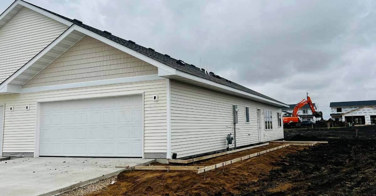 Mankato, MN 56001,3120 Noble DR