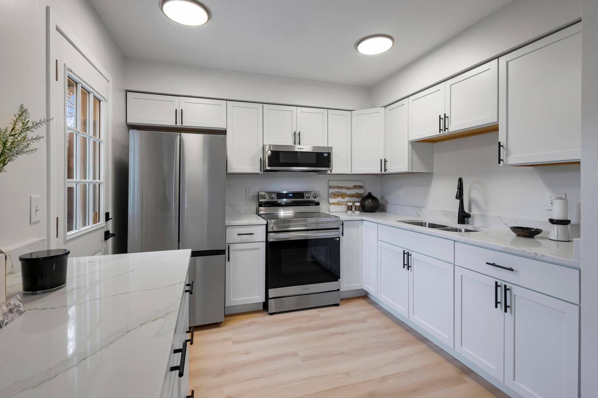 Woodbury, MN 55125,7838 Dunmore RD