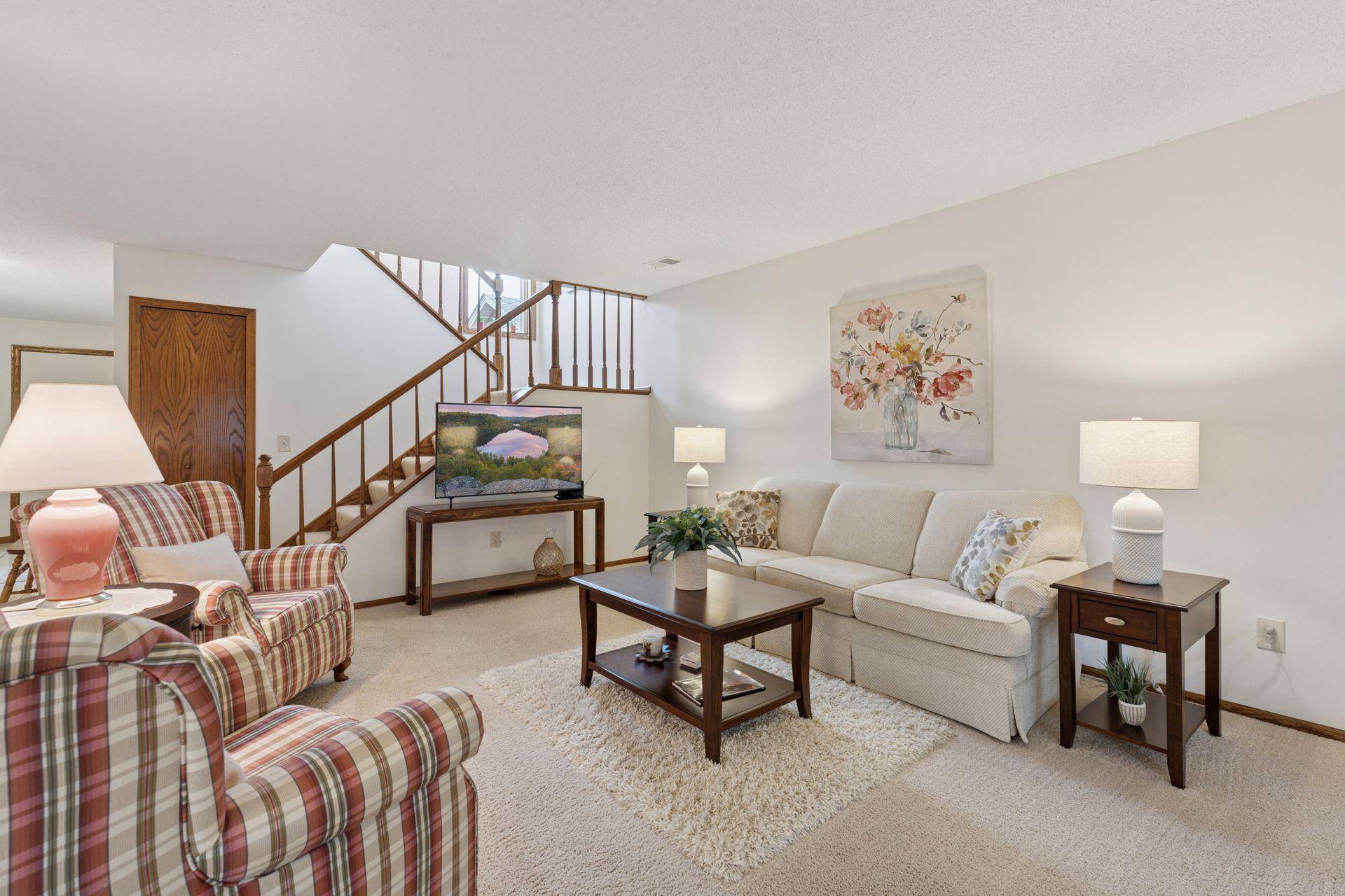 Maple Grove, MN 55369,8764 Cottonwood LN N