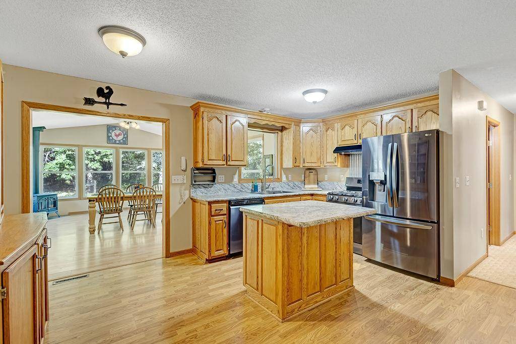 Isanti, MN 55040,417 Whiskey RD SW