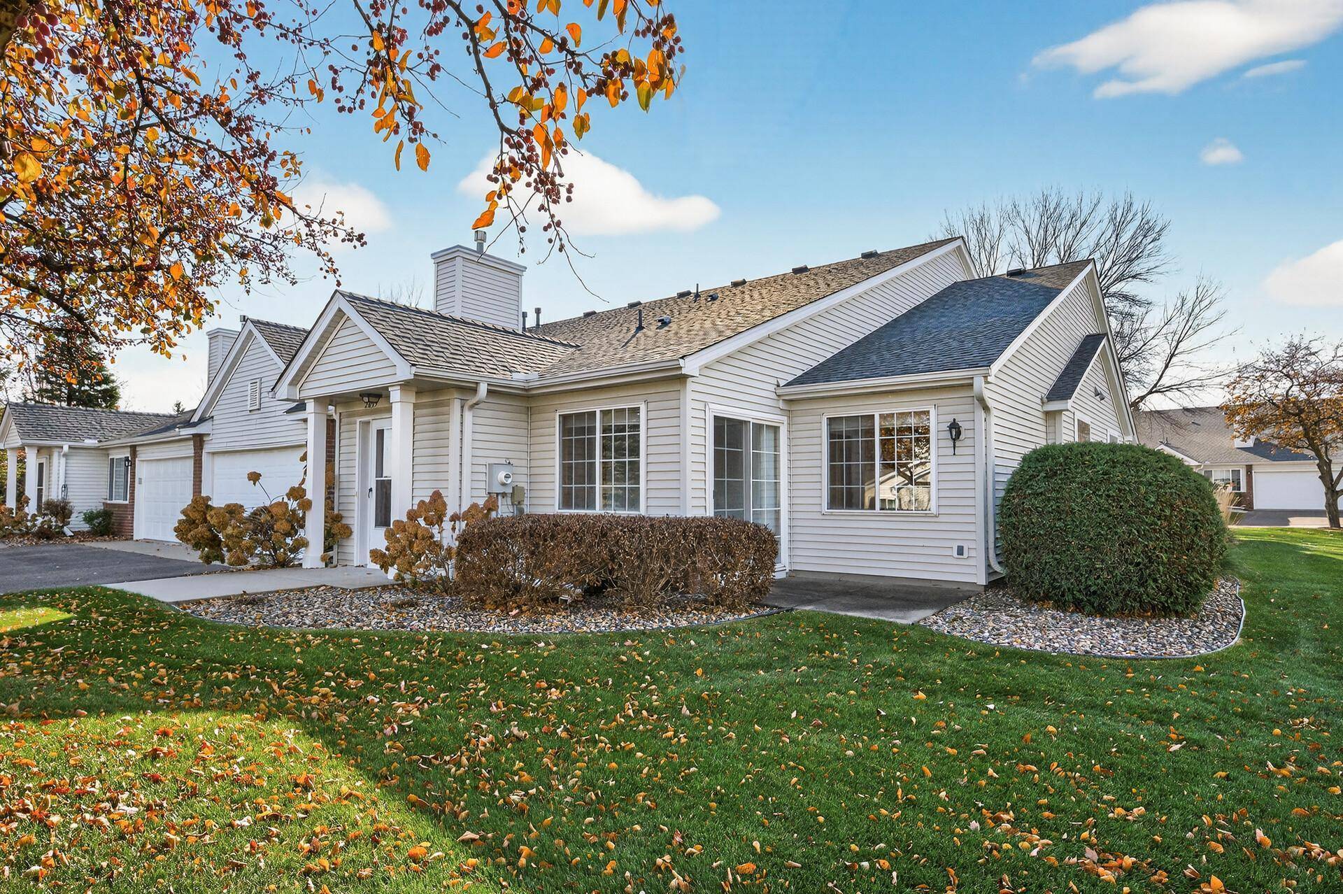 Inver Grove Heights, MN 55076,2853 87th ST E #29