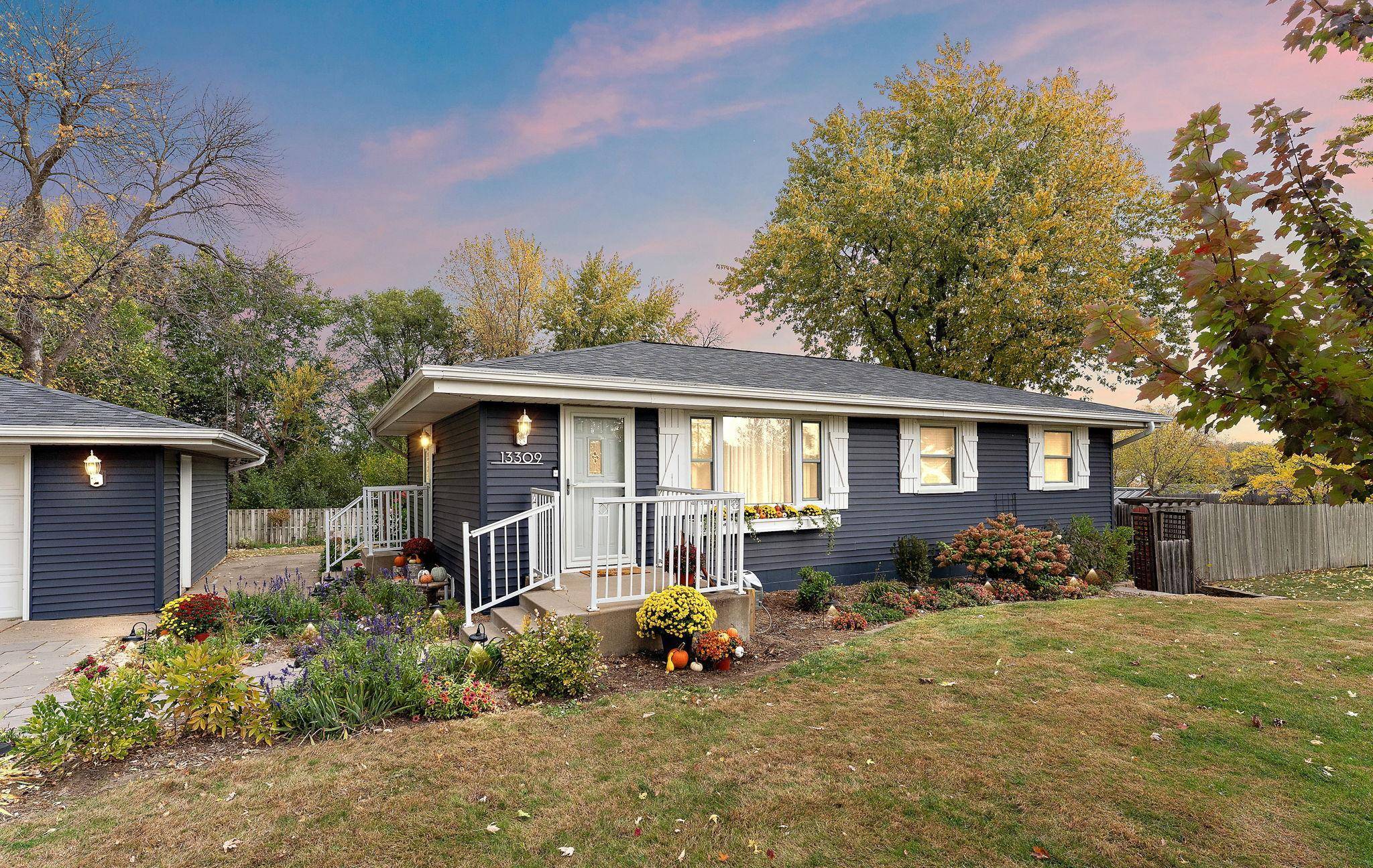 Savage, MN 55378,13309 Glendale LN