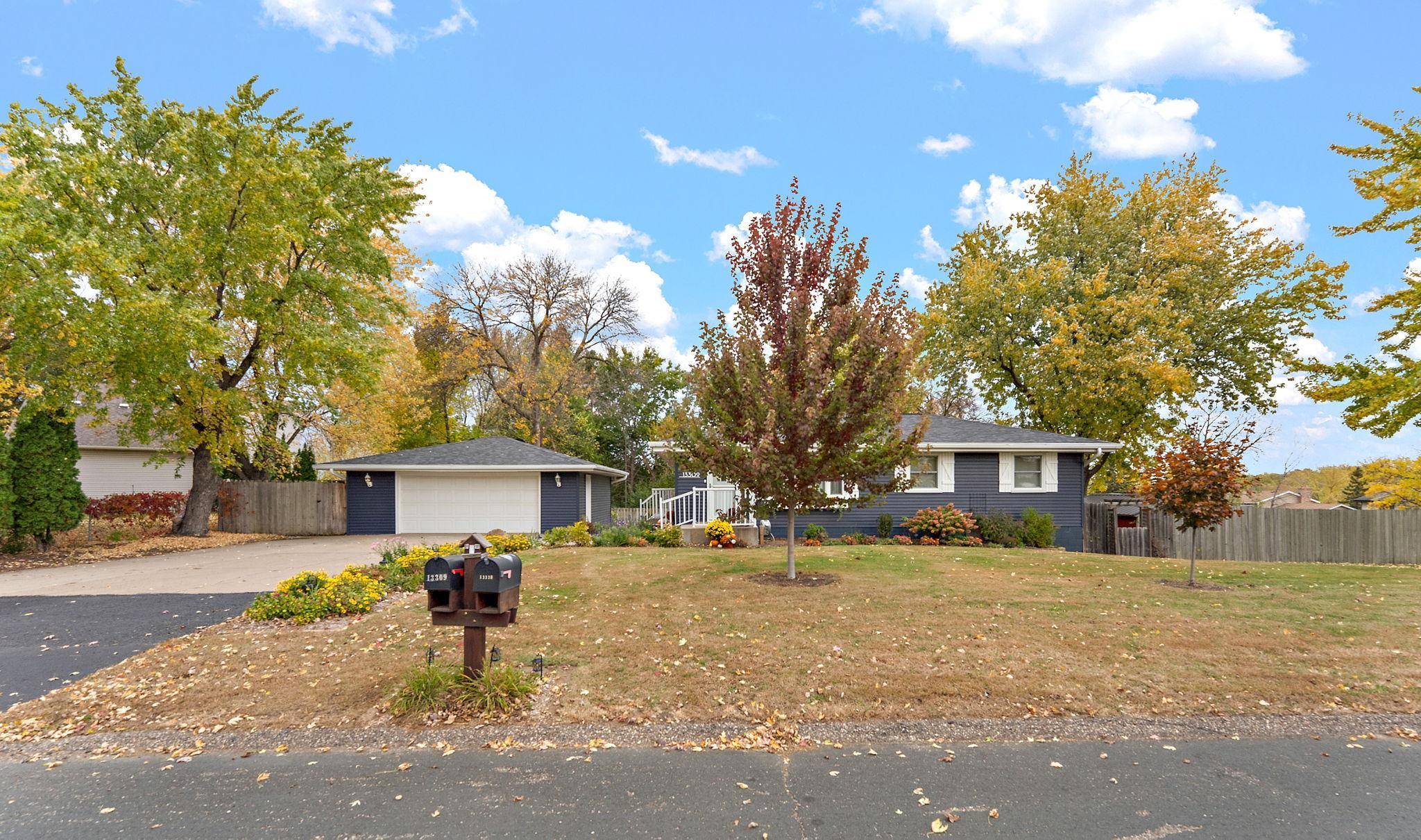 Savage, MN 55378,13309 Glendale LN