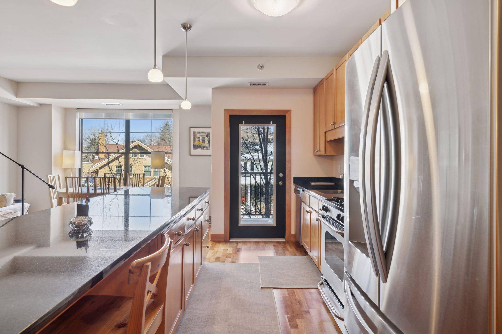 Minneapolis, MN 55403,317 Groveland AVE #300