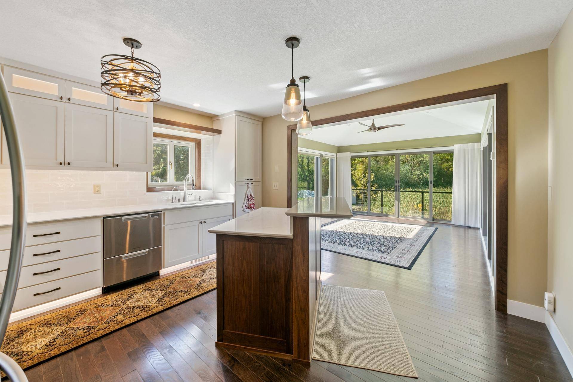 Maplewood, MN 55119,1603 Mary ST N