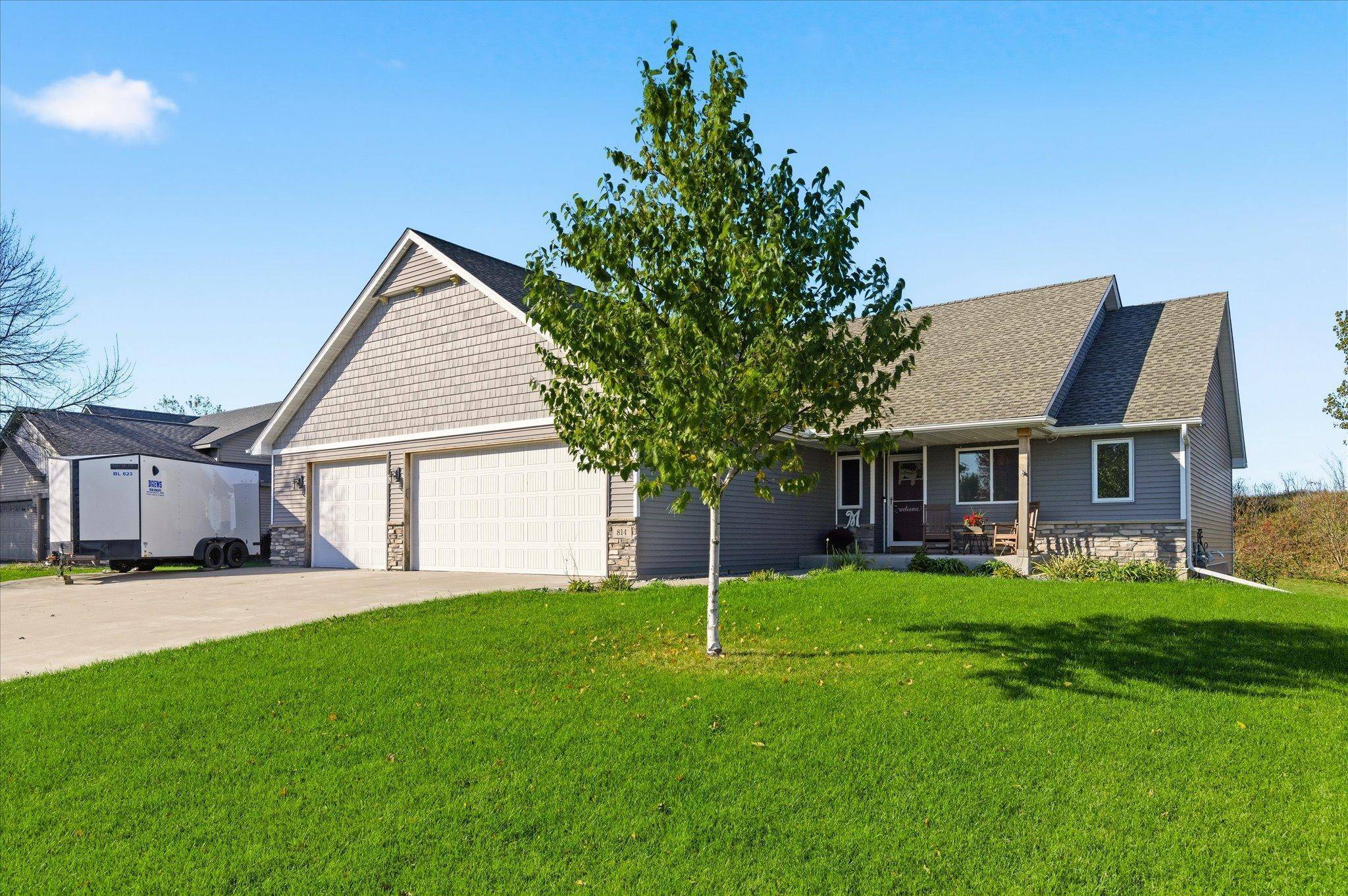 Lonsdale, MN 55046,814 Hickory ST NE