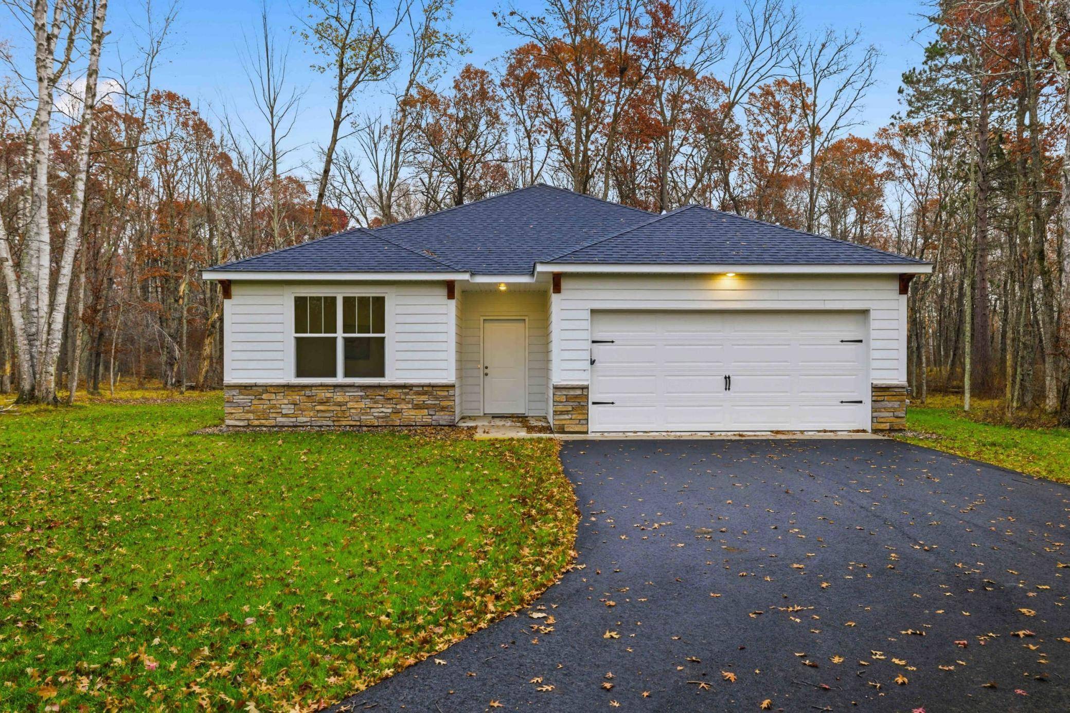 Crosslake, MN 56442,35632 Bonnie Lakes RD