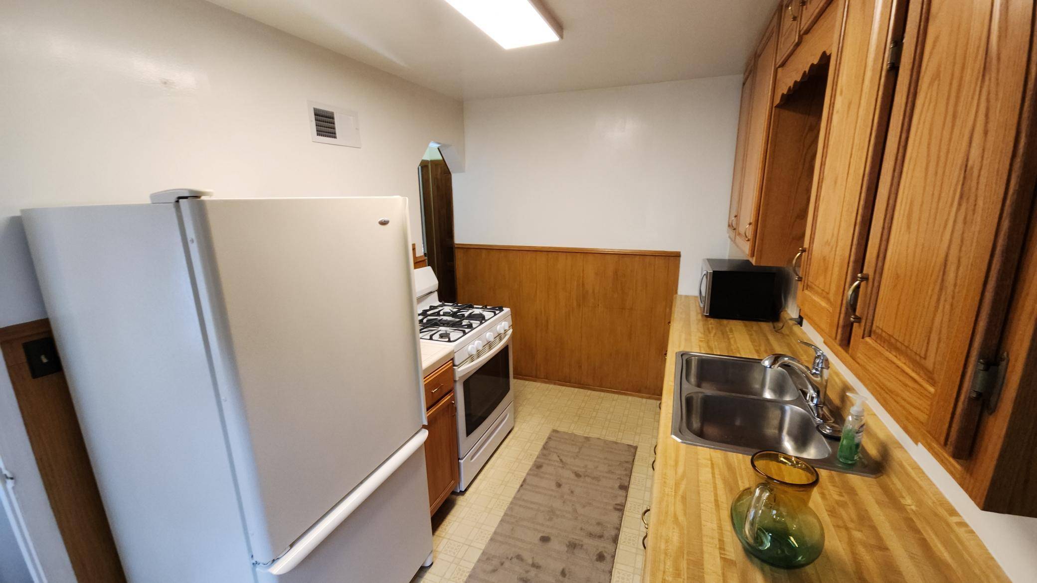 Rochester, MN 55904,929 10th ST SE