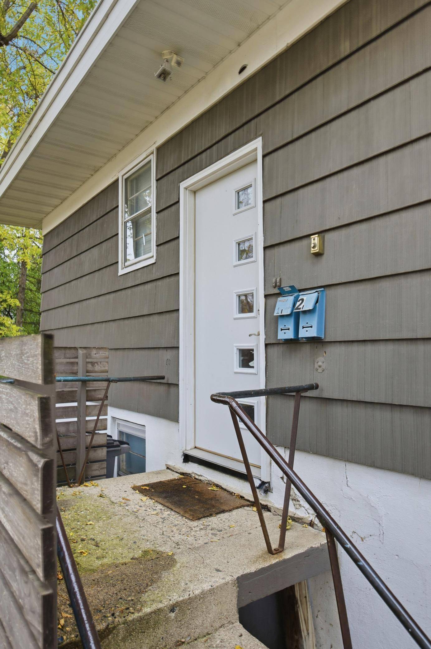 Moorhead, MN 56560,1002 9th ST S