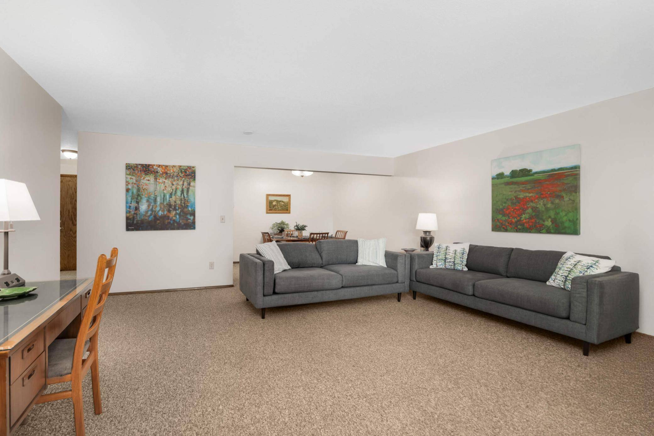 Edina, MN 55436,4360 Brookside CT #114