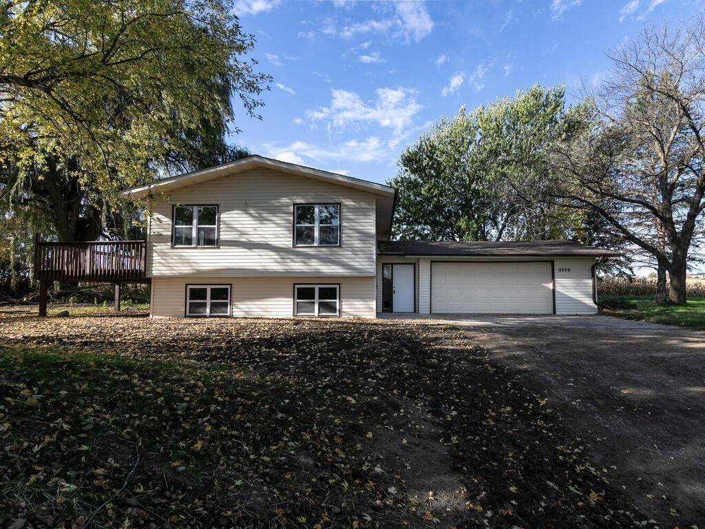 Northfield, MN 55057,9206 Edgebrook DR