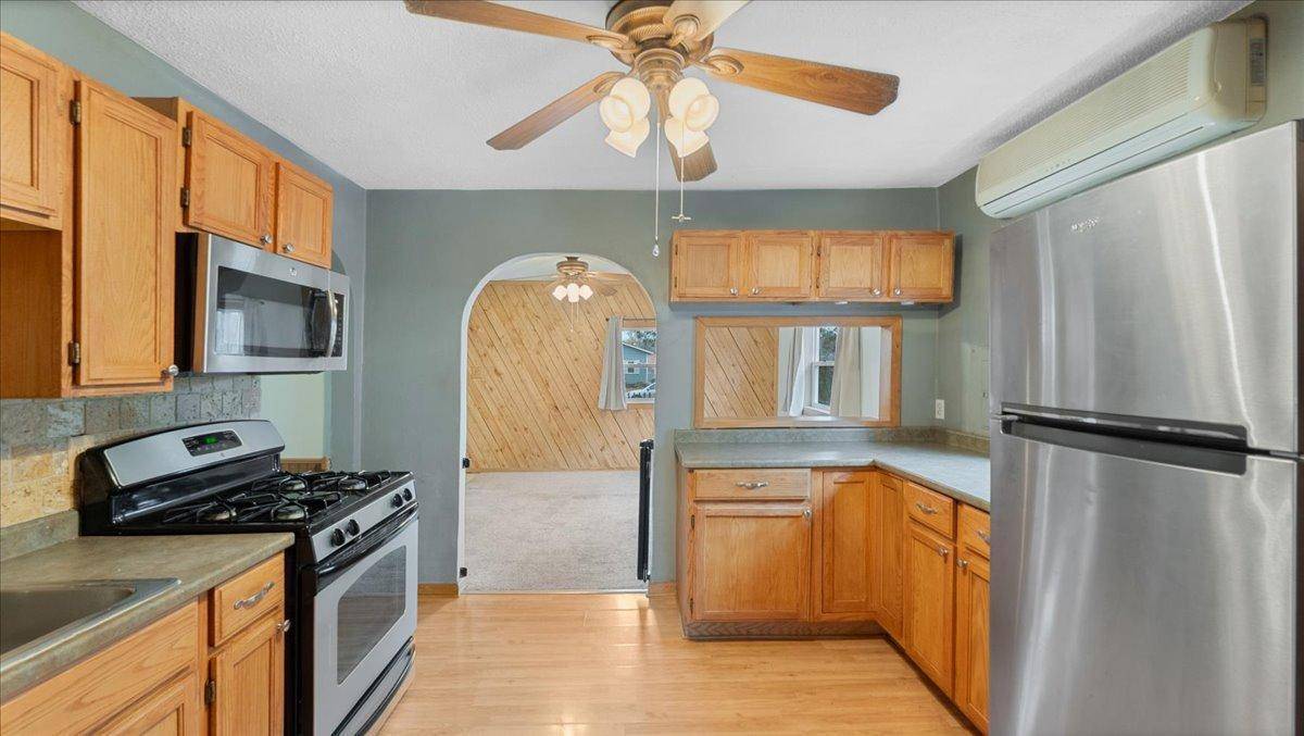 Saint Cloud, MN 56303,411 27th AVE N