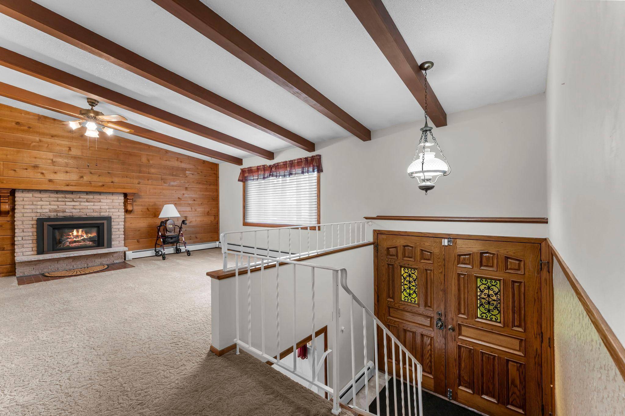 Blaine, MN 55434,663 91st AVE NE