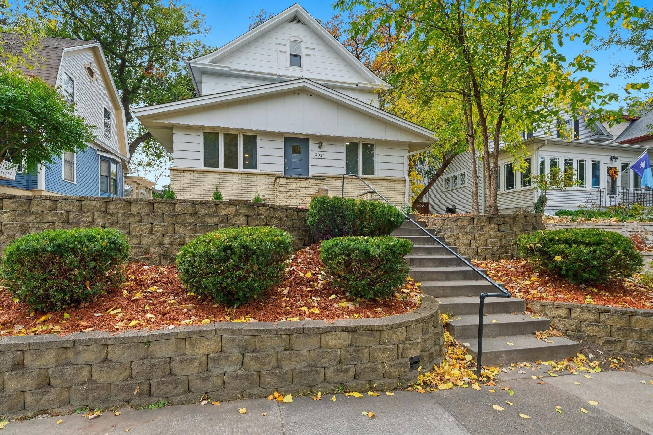 Minneapolis, MN 55408,3024 Knox AVE S
