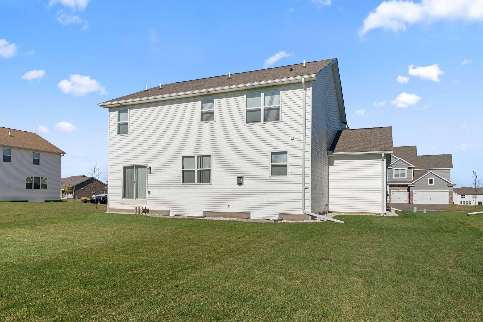 Woodbury, MN 55129,8345 Shire TRL