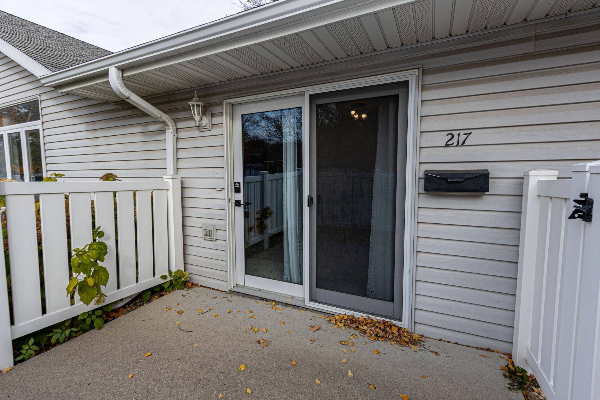 Alexandria, MN 56308,217 10th AVE E