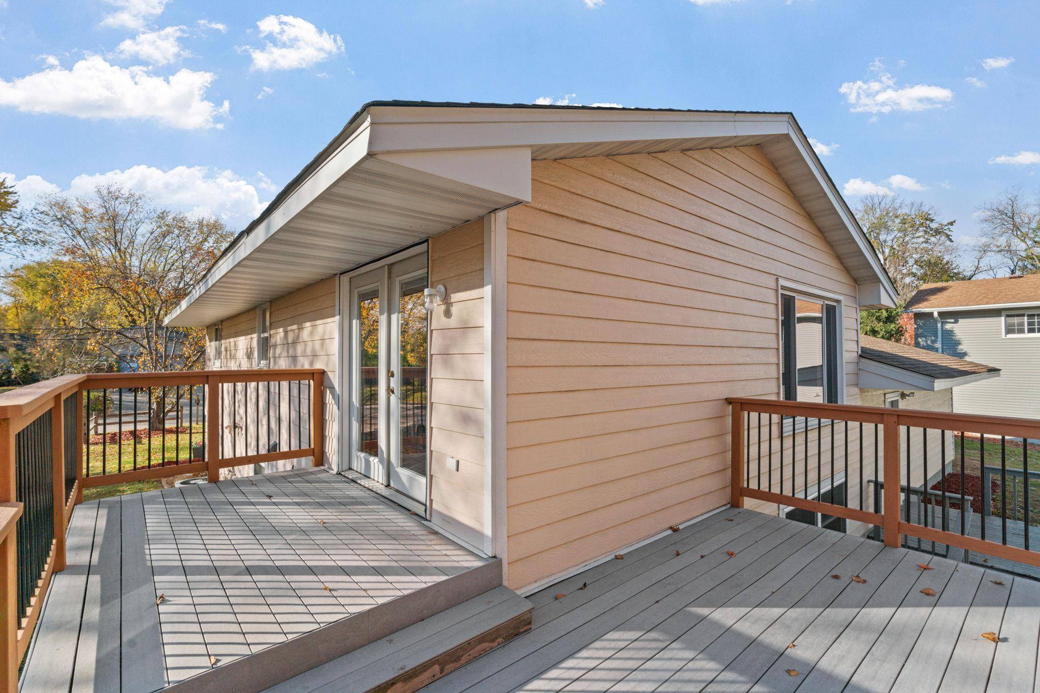 Little Canada, MN 55117,2604 Lake Shore AVE