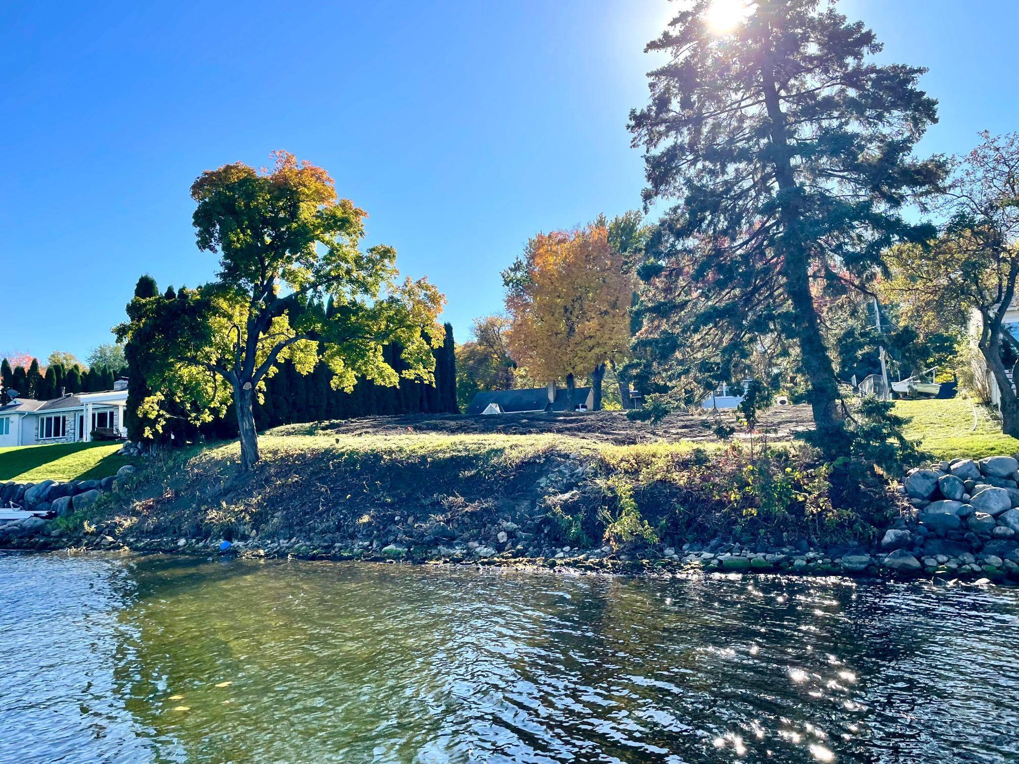 Tonka Bay, MN 55331,45 Lakeview AVE