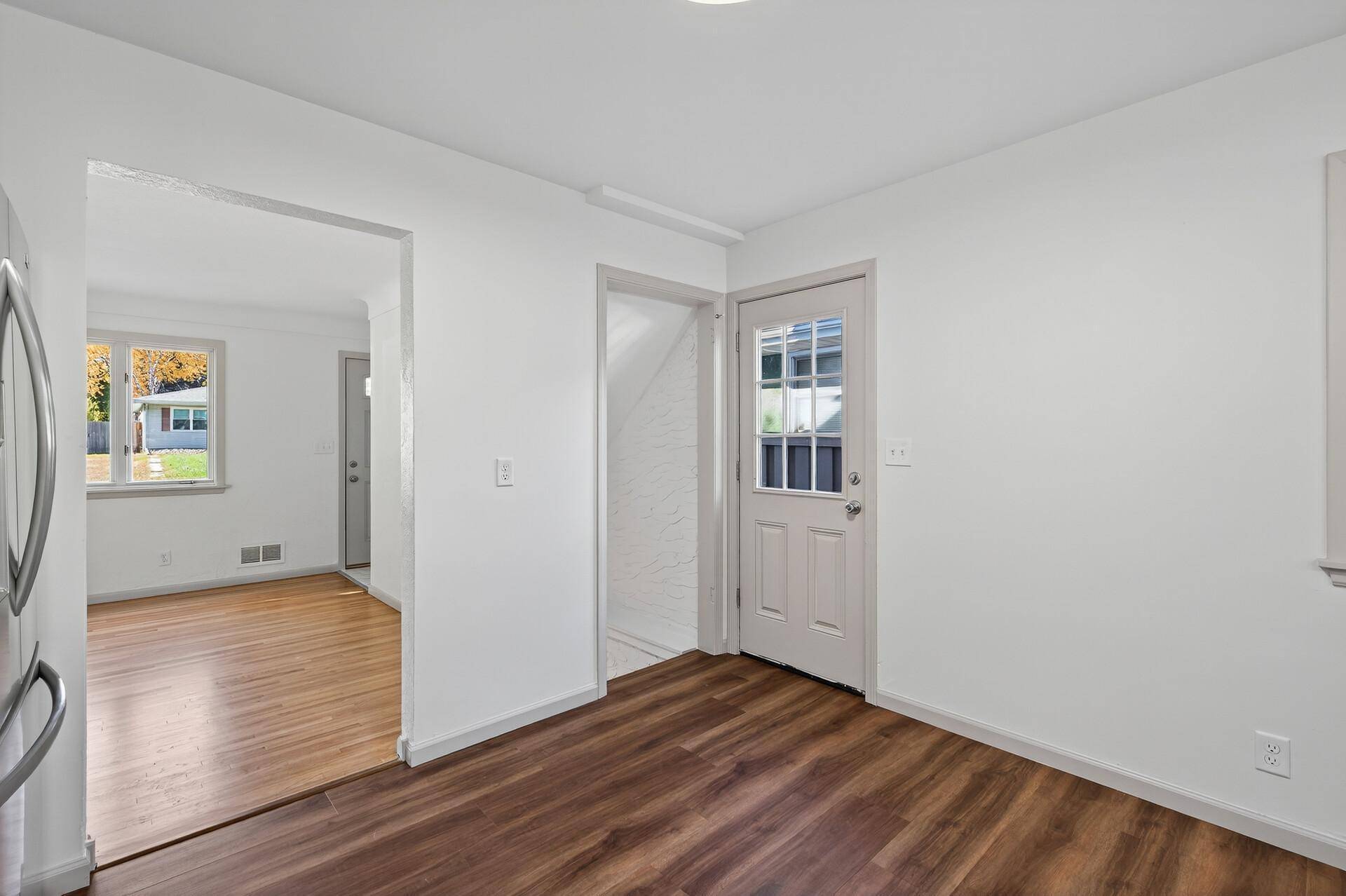 South Saint Paul, MN 55075,1205 8th AVE S