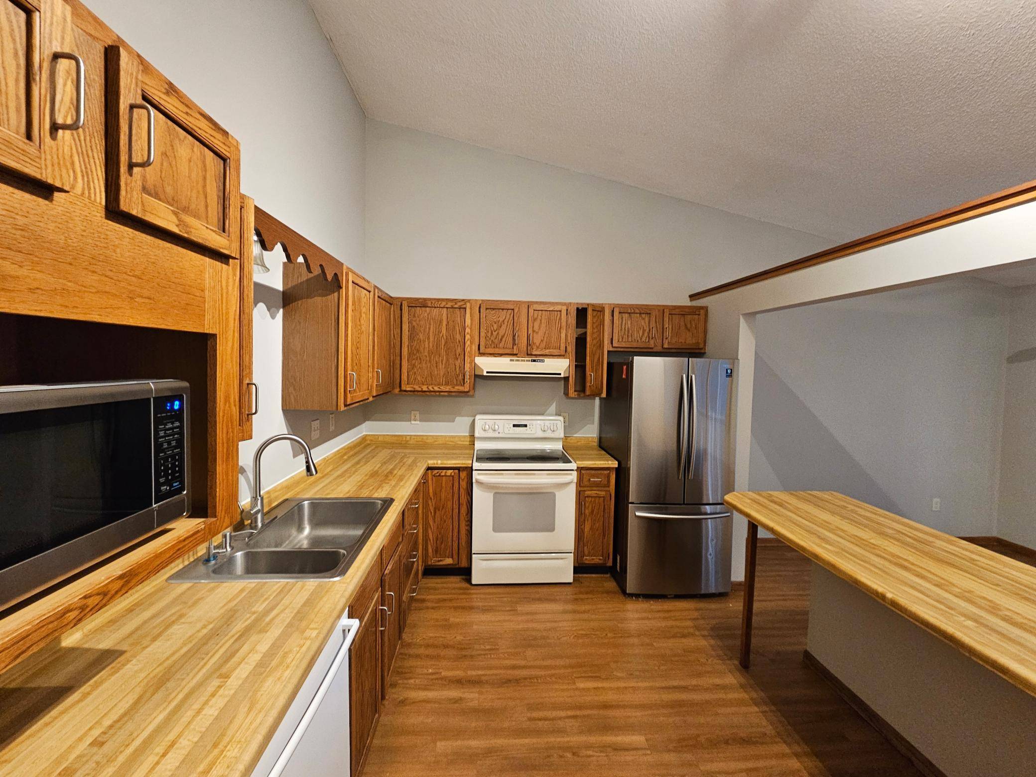 Woodbury, MN 55125,7531 Afton RD