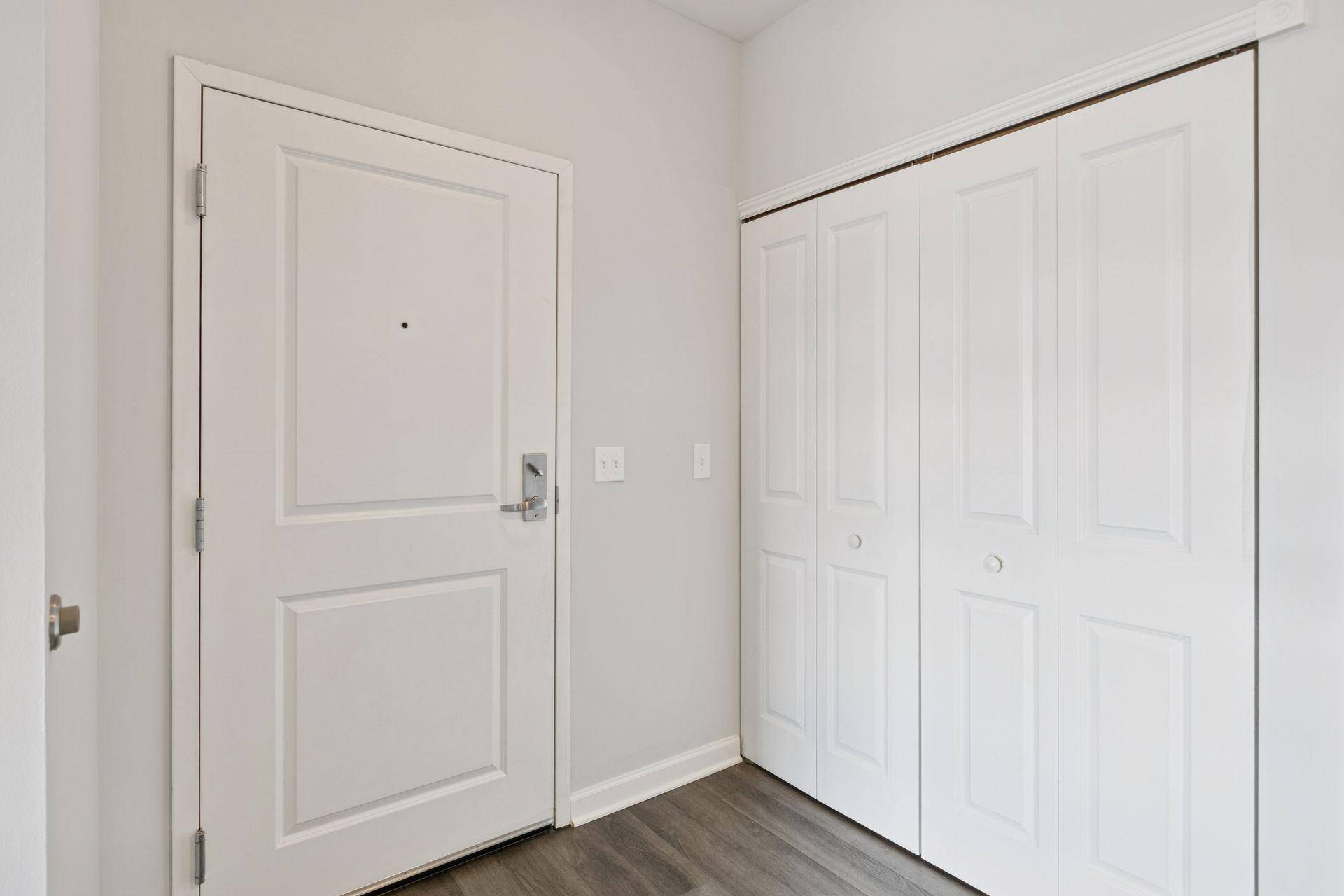 Minneapolis, MN 55406,2803 E 38th ST #202