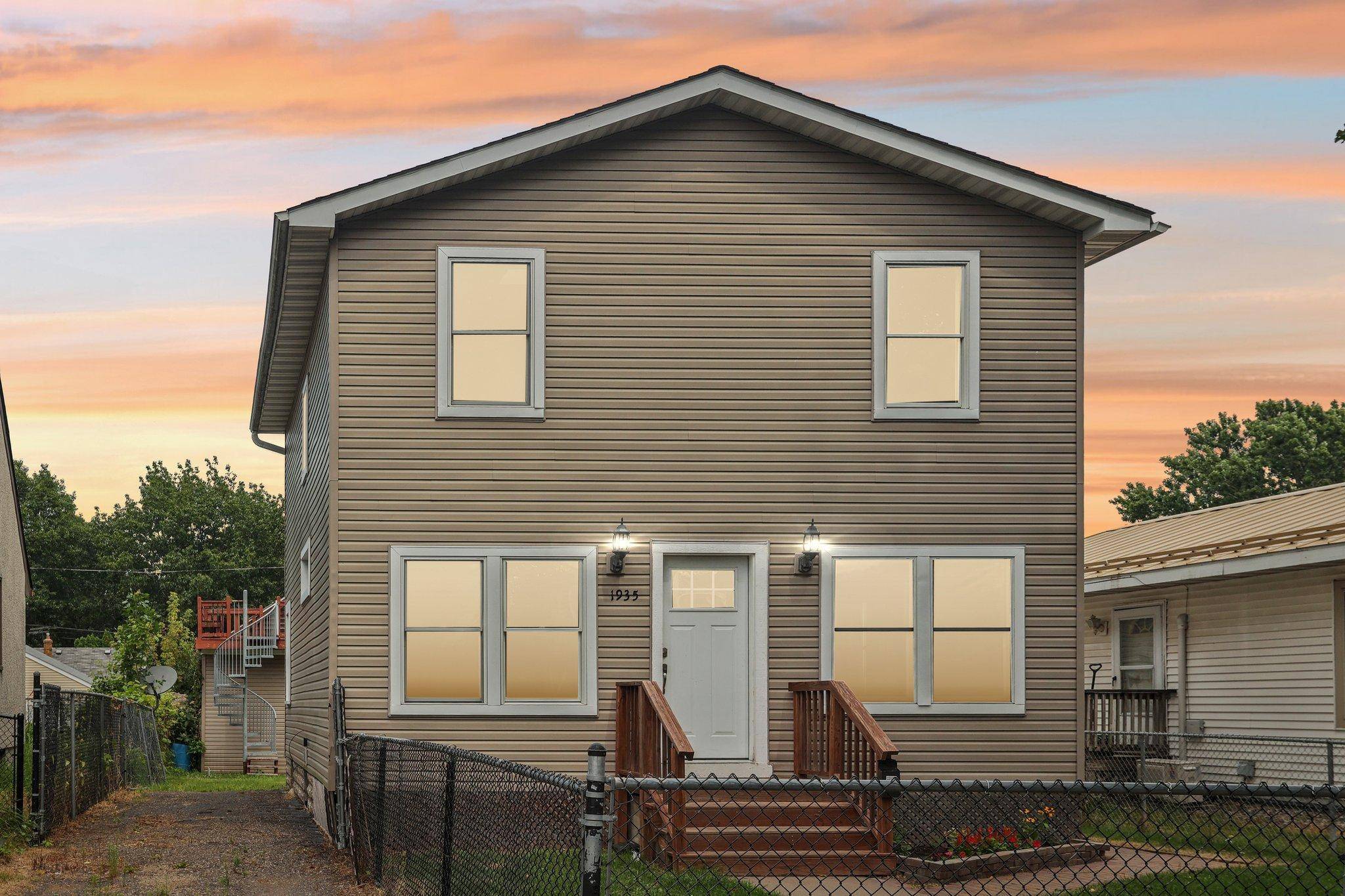 Saint Paul, MN 55119,1935 Fremont AVE E