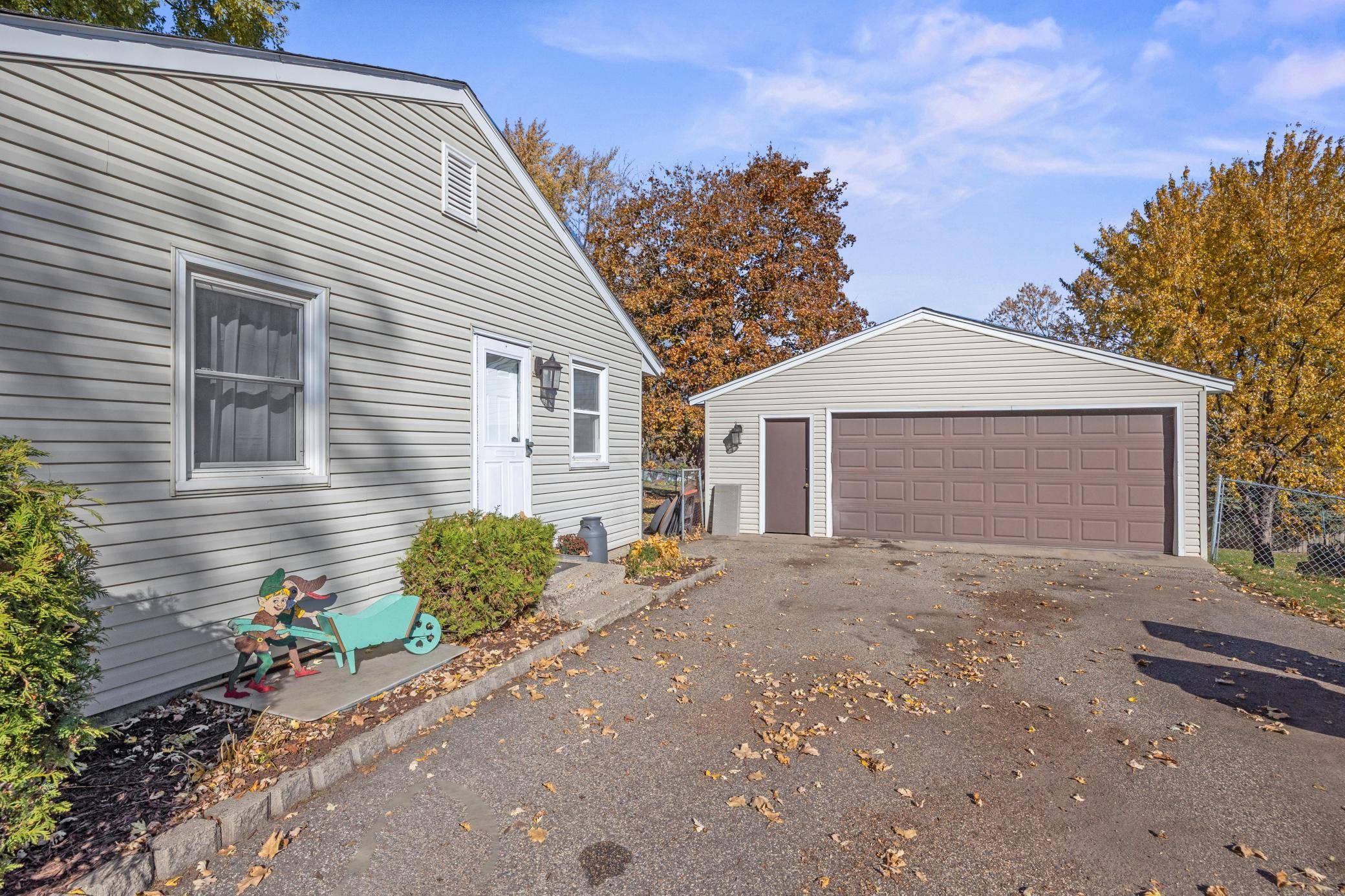 Crystal, MN 55428,7832 58th PL N