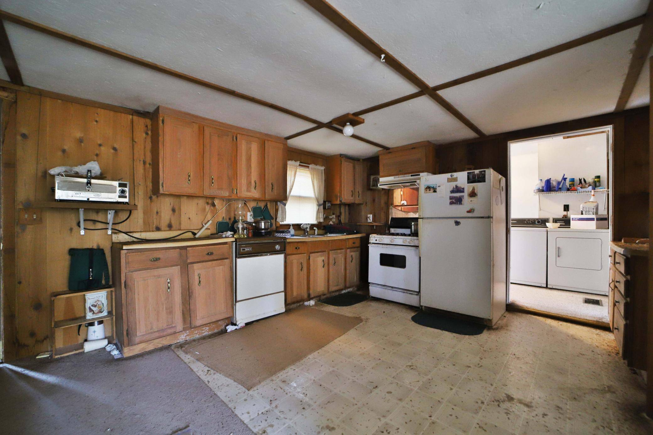 Motley, MN 56466,4032 Shamineau View RD