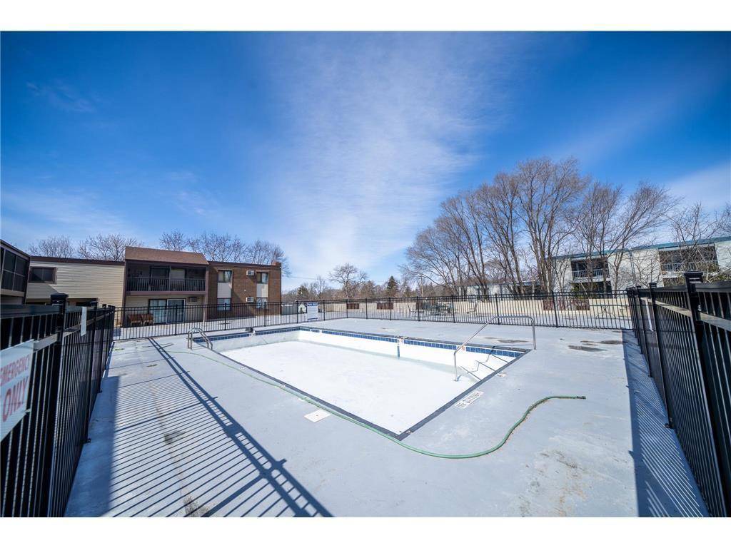 Saint Cloud, MN 56301,1340 9th AVE S #211