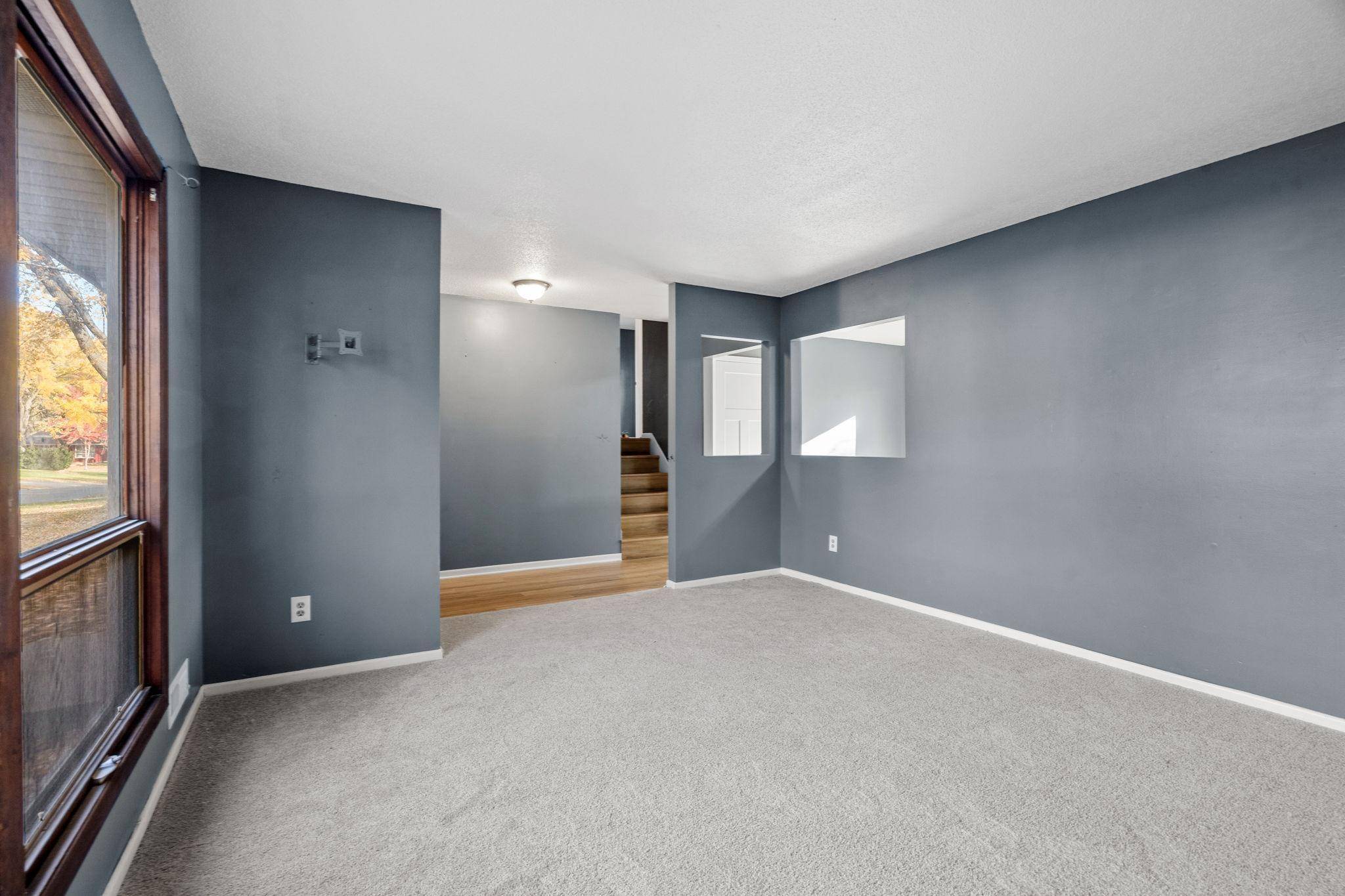 Maple Grove, MN 55369,9667 103rd PL N