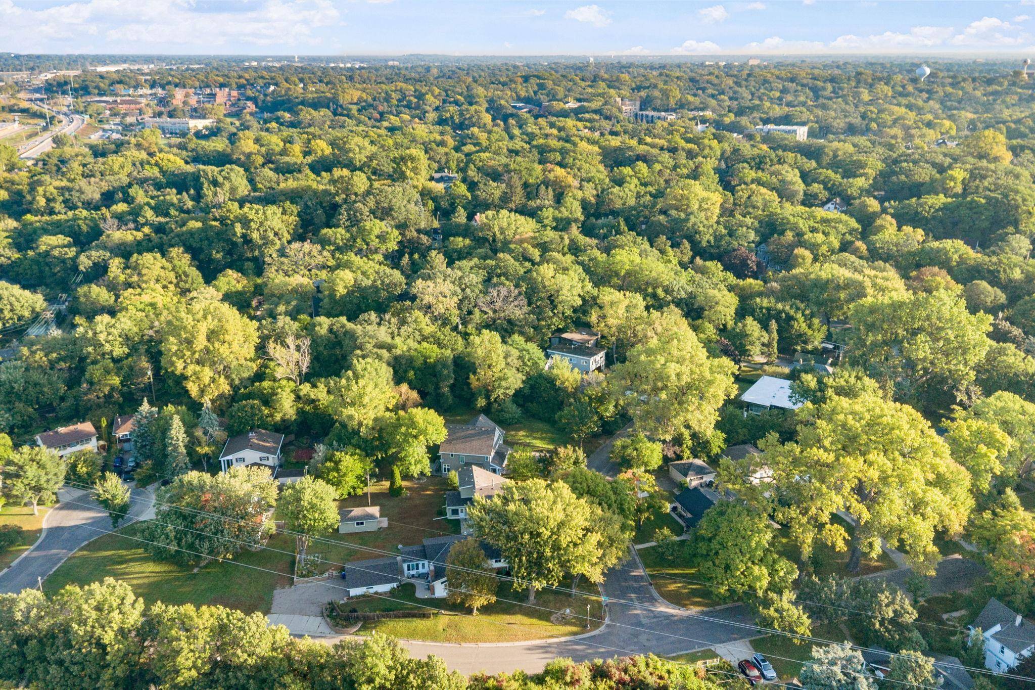 Saint Paul, MN 55108,2401 Commonwealth AVE