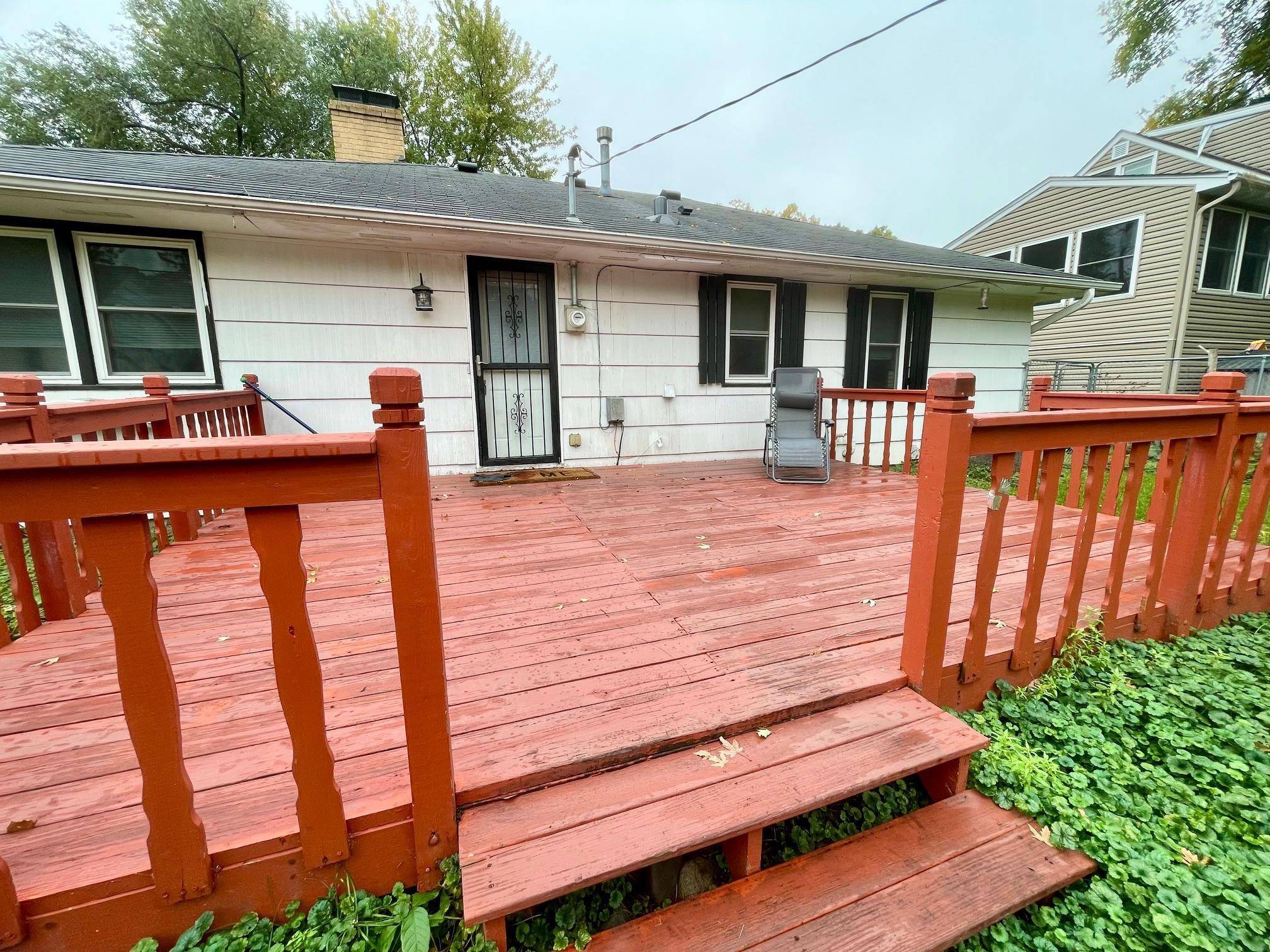 Saint Louis Park, MN 55426,6506 Eliot View RD