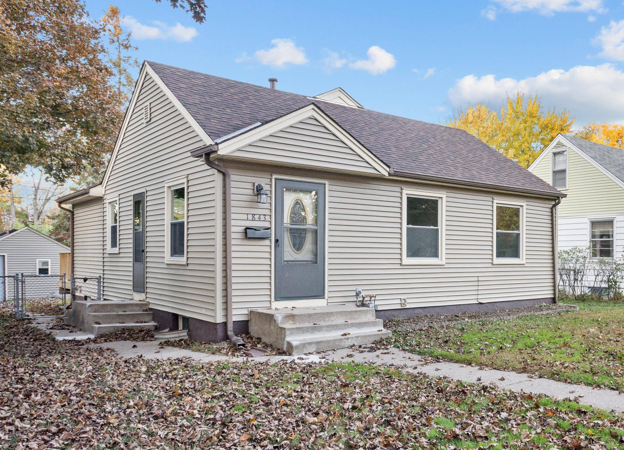 Saint Paul, MN 55104,1843 Taylor AVE