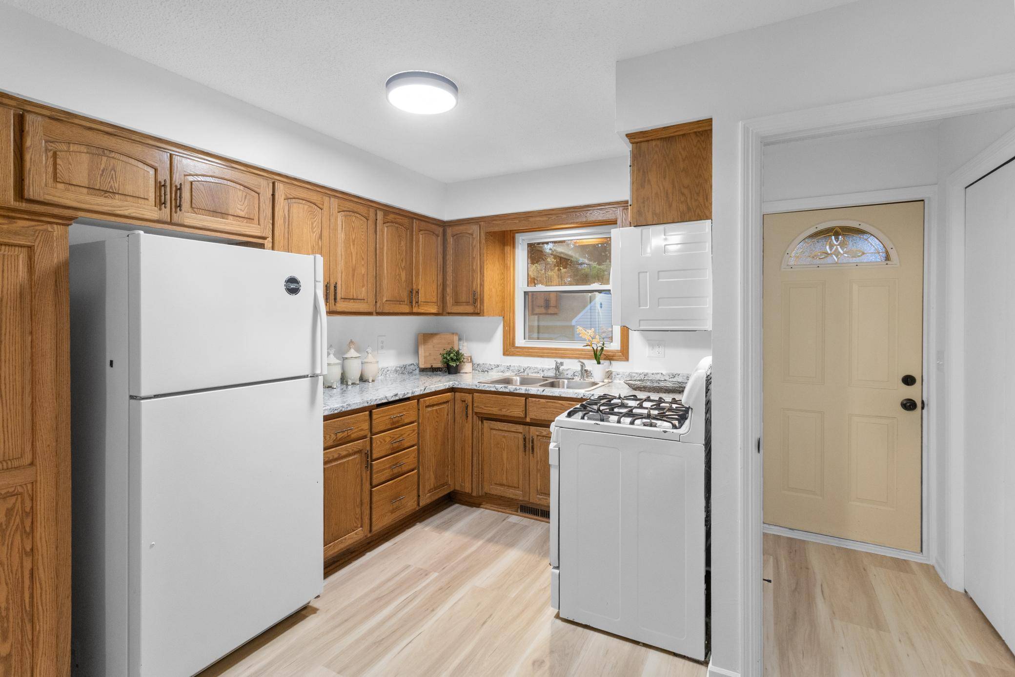 Saint Paul, MN 55104,1843 Taylor AVE